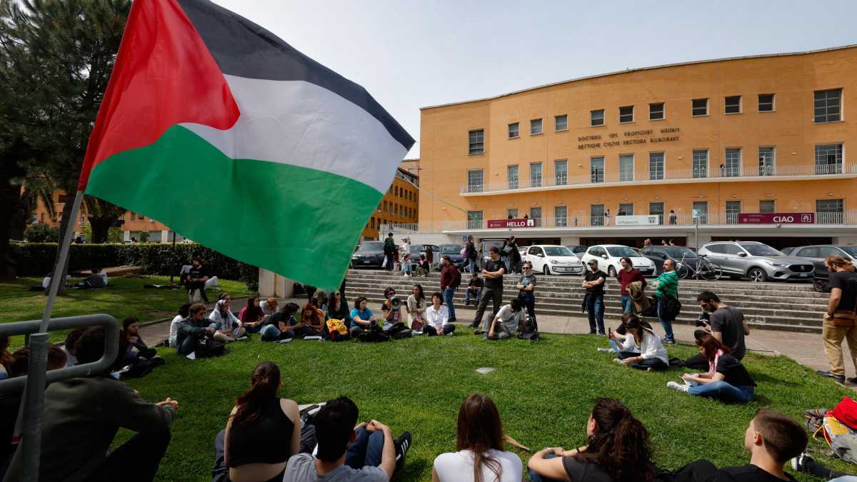 Immagine di Così i pro Pal negli atenei si riorganizzano per il 7 ottobre. Il caso Sapienza