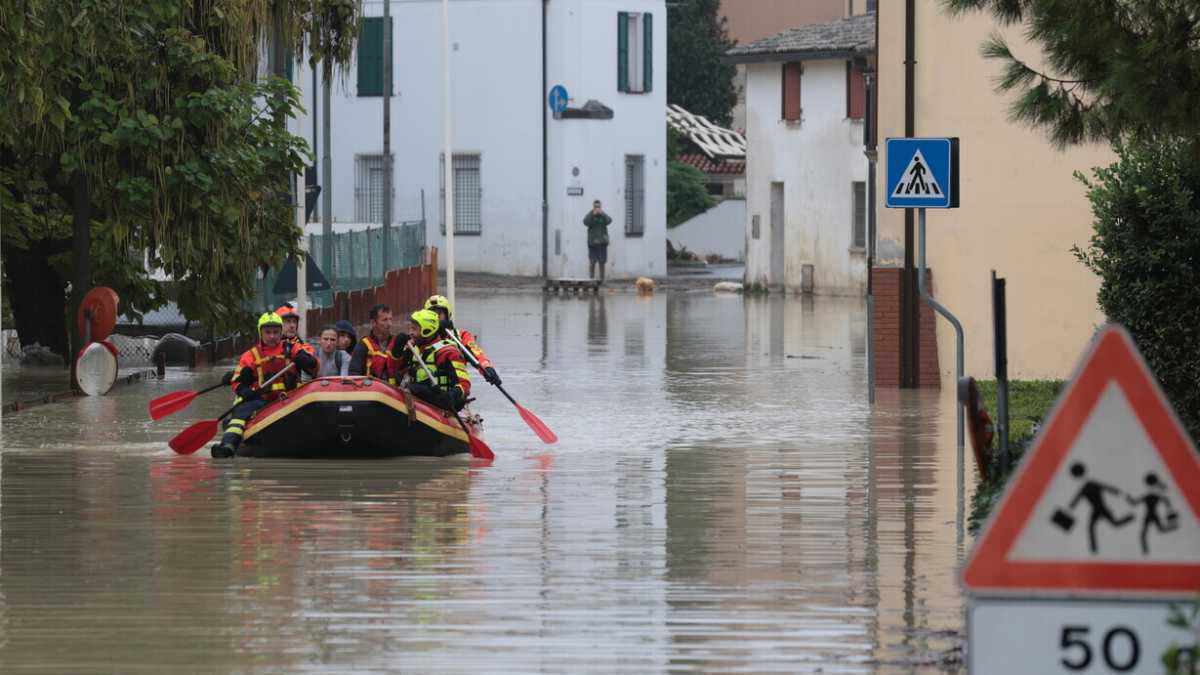 Immagine di "Per la ricostruzione dopo l'alluvione c'è troppa burocrazia. Facciamo da soli". Parla il sindaco di Faenza