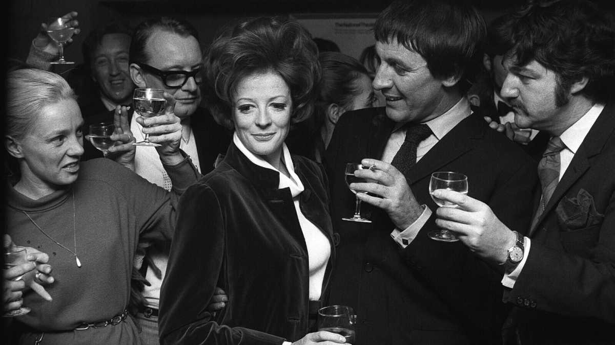 Immagine di Scoprire Maggie Smith, l'attrice che ha ammaliato (almeno) due generazioni