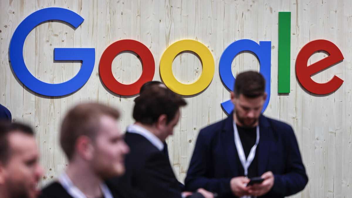 Immagine di Google chiede aiuto all'Ue contro Microsoft nella guerra dei cloud