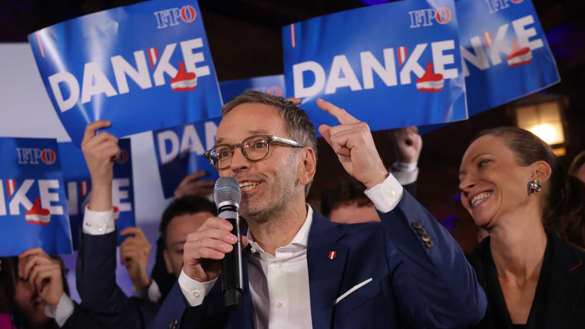 Immagine di Per la prima volta dal '45, l'Fpö è il partito più votato in Austria. Kickl cerca alleanze