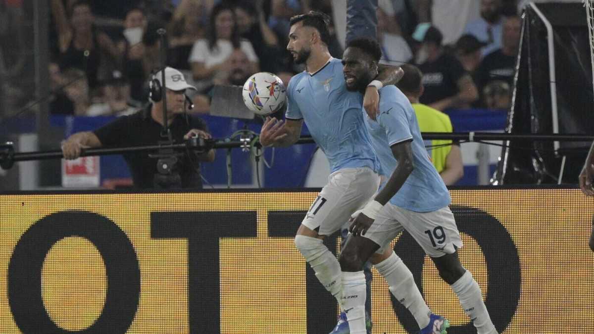 Immagine di Il 4-4-2 sembrava scomparso. È tornato sotto mentite spoglie