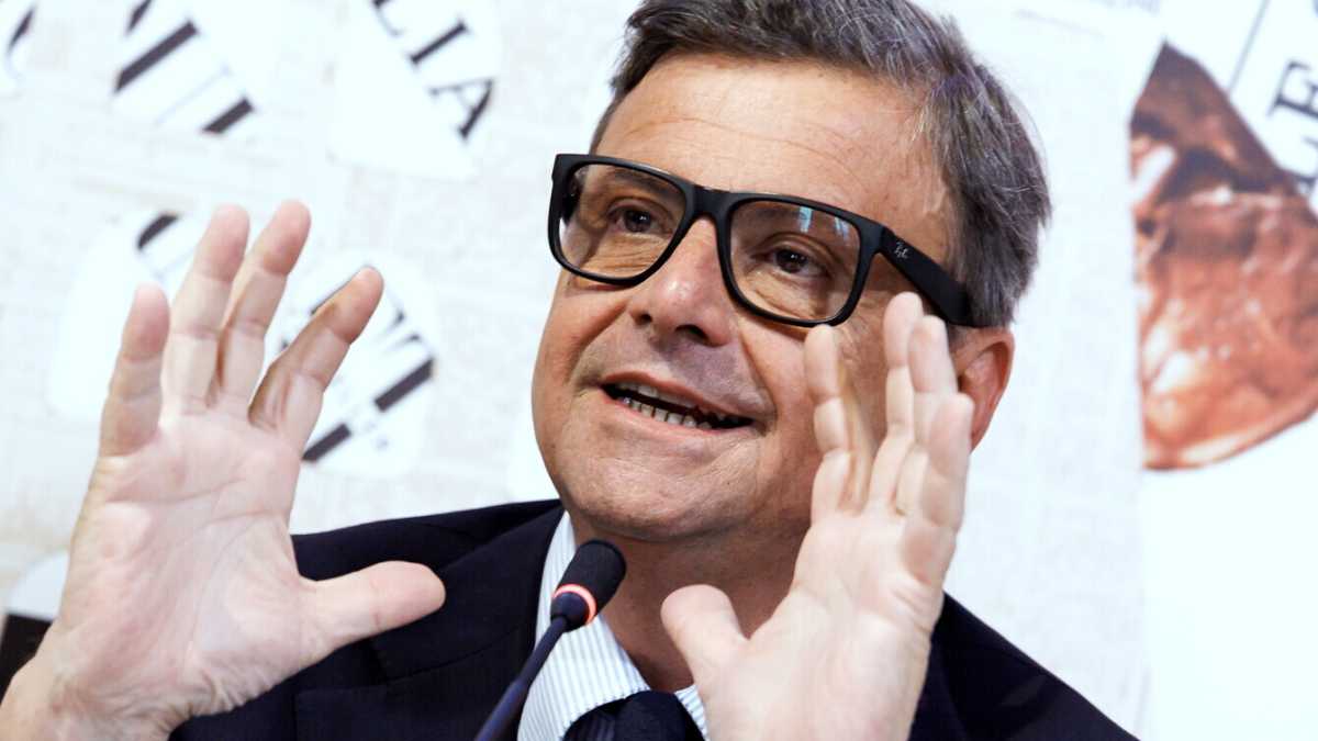 Immagine di La resistenza al centro del soldato Calenda. Che fare dopo la morte del Terzo polo