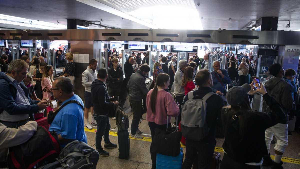 Immagine di La delirante teoria della Cgil: “Disservizi ferroviari? Colpa della concorrenza!”