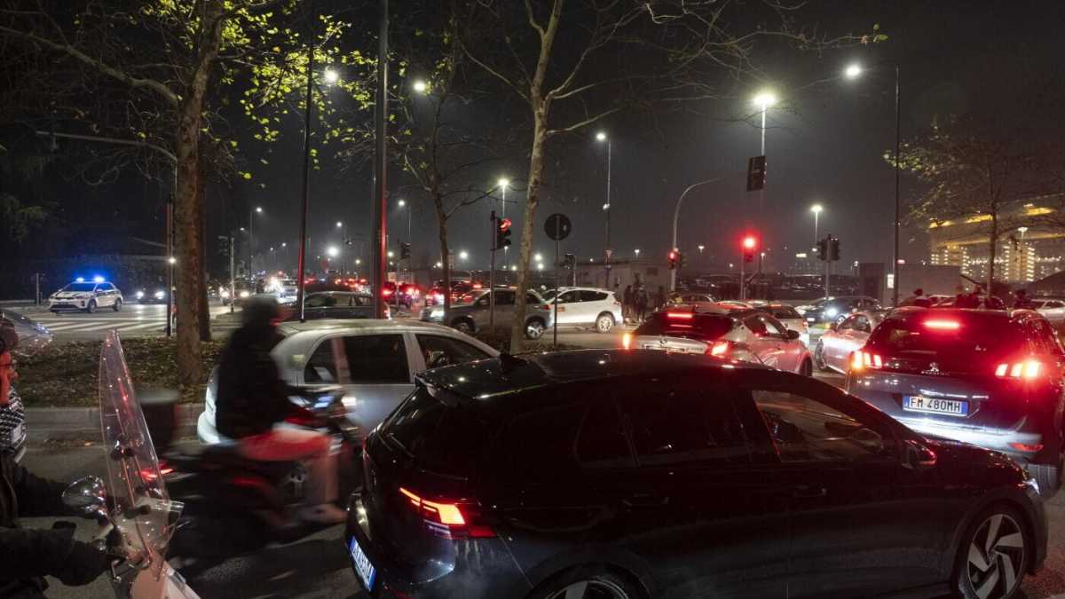 Immagine di Dai ticket d’ingresso agli hub della logistica, due modelli opposti per la mobilità a Milano e in Lombardia
