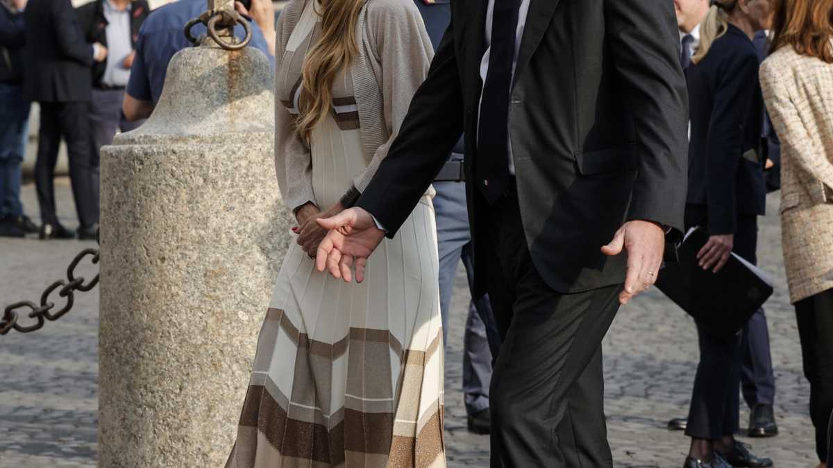 Immagine di Arianna Meloni e Francesco Lollobrigida si evitano, FdI mormora disorientato: "Con chi stare?"