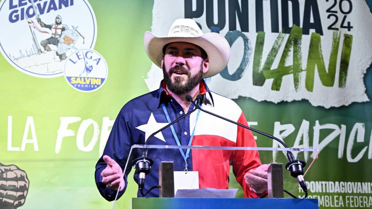 Immagine di Il cowboy trumpiano a Pontida: "Giorgia è moderata, Donald e Matteo sono più simili"