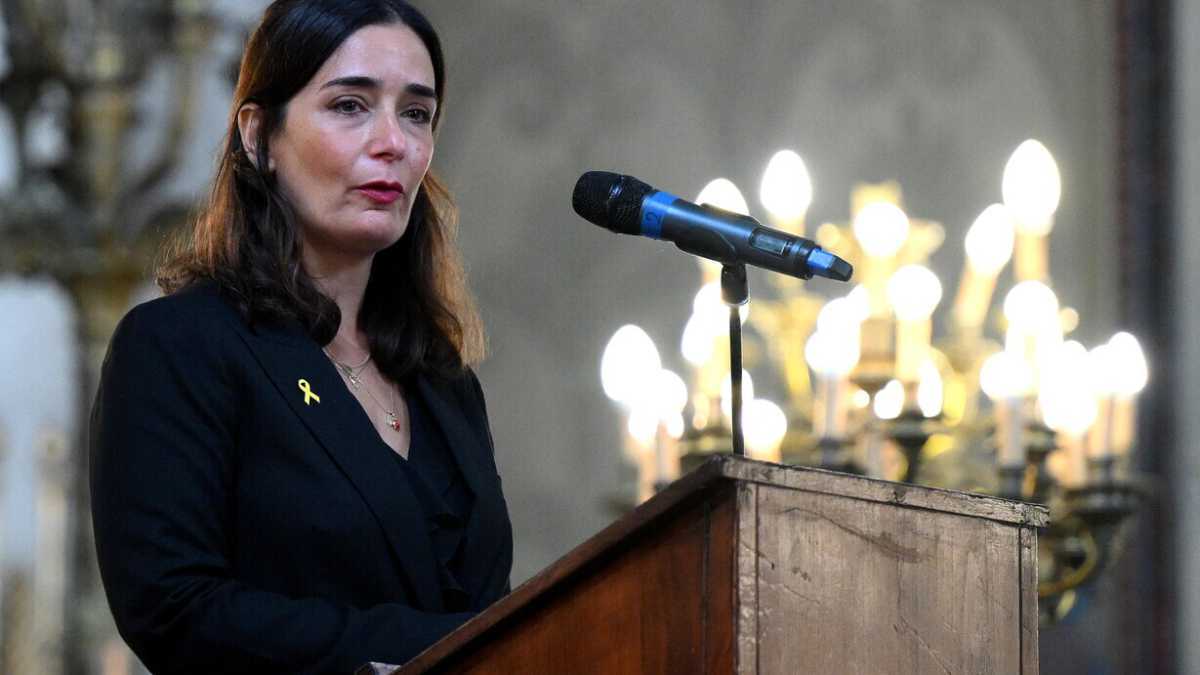 Immagine di Il 7 ottobre spiegato dalla zia di una bambina rapita da Hamas e resa orfana dai terroristi islamici