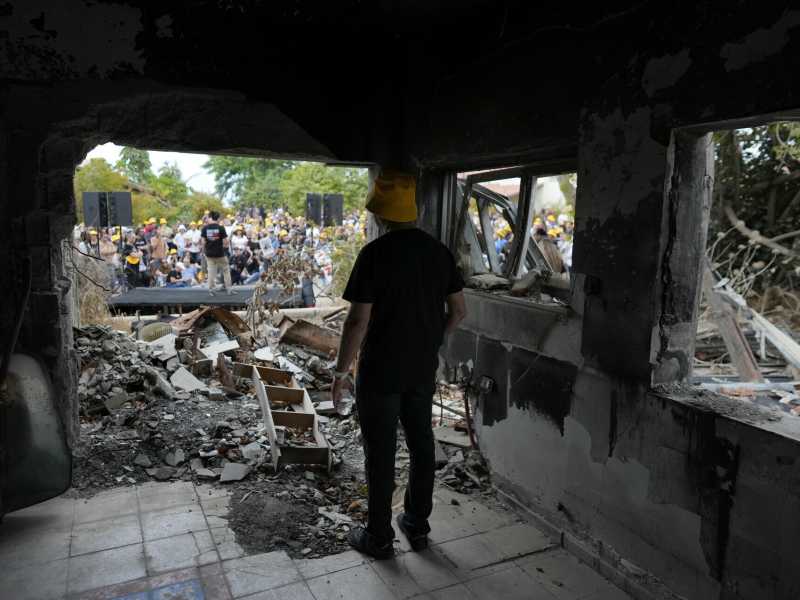  Commemorazione a Kibbutz Be'eri (LaPresse)<br />