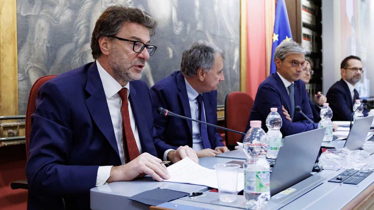 Immagine di Il Giorgetti politico: al Mef c’è un ministro con una visione “morale” e ideologica