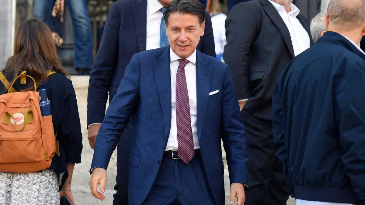 Immagine di Conte vede De Pascale e conferma: “No al simbolo di Iv in Emilia”
