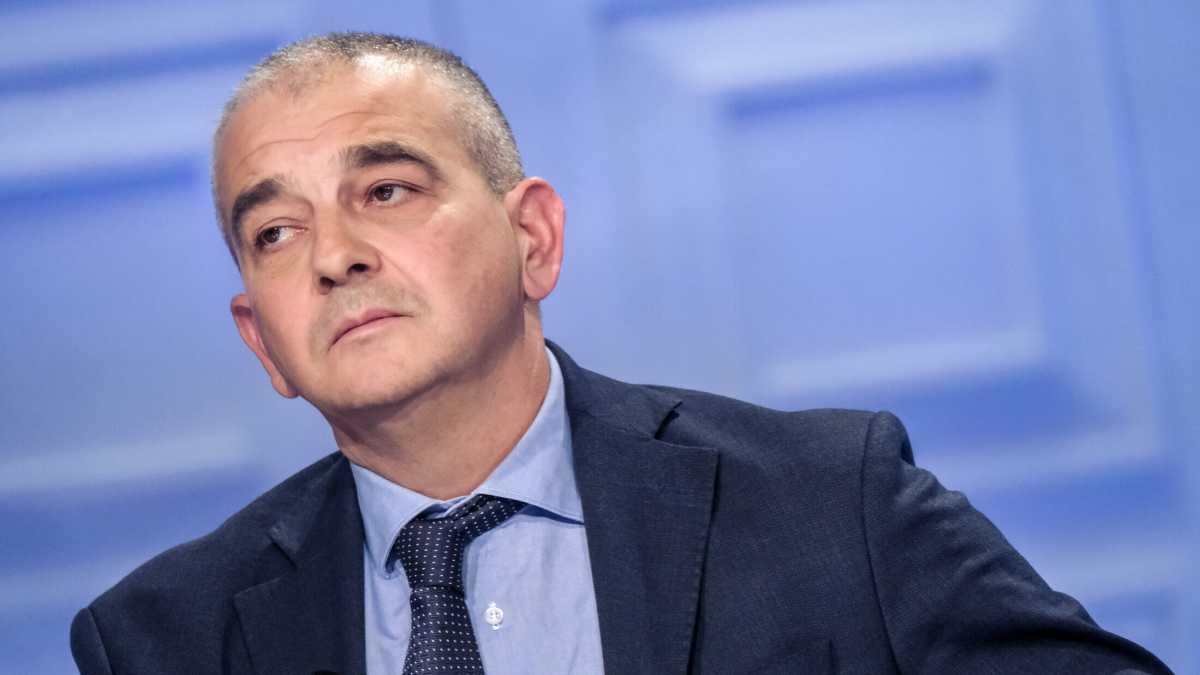 Immagine di Fuga da Fazzolari: i "mandarini", Caputi, Deodato, Marini, Loiero, sognano l'uscita da Palazzo Chigi