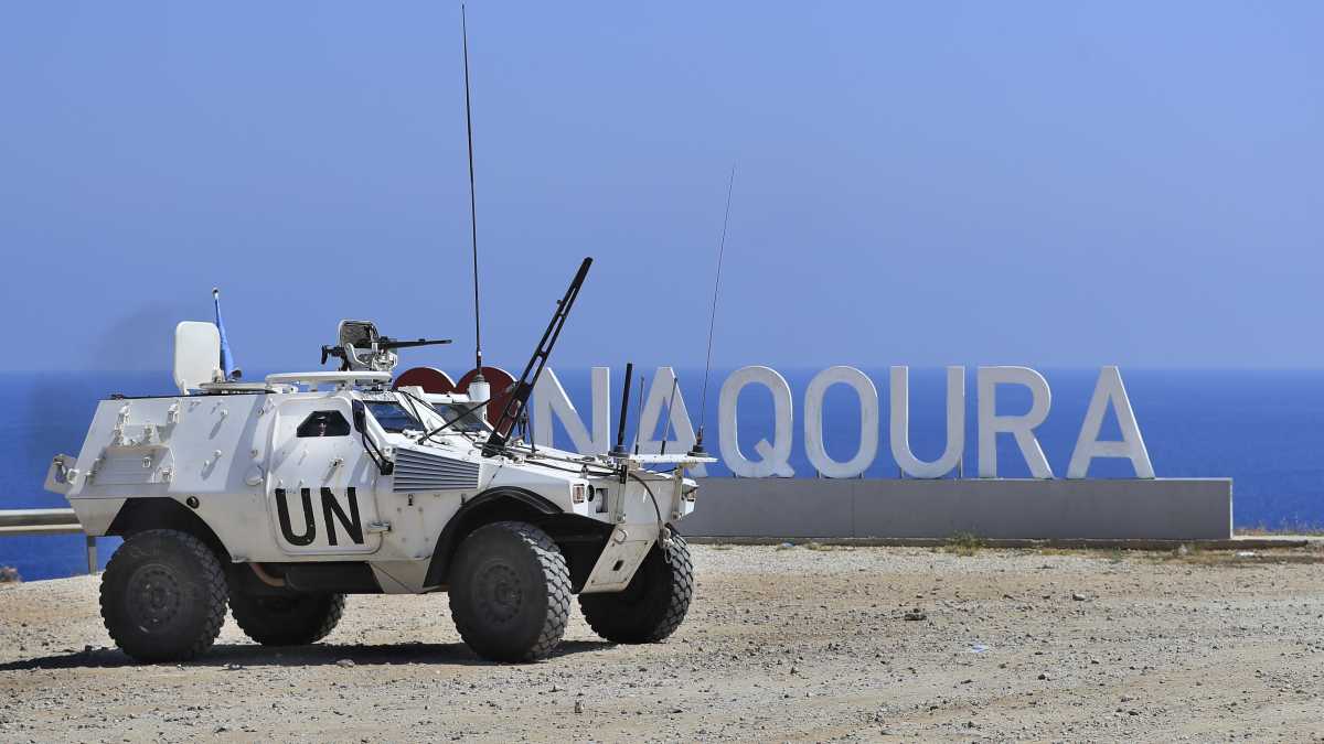 Immagine di Dopo l'attacco in Libano, Crosetto vuole ritirare i soldati italiani da Unifil