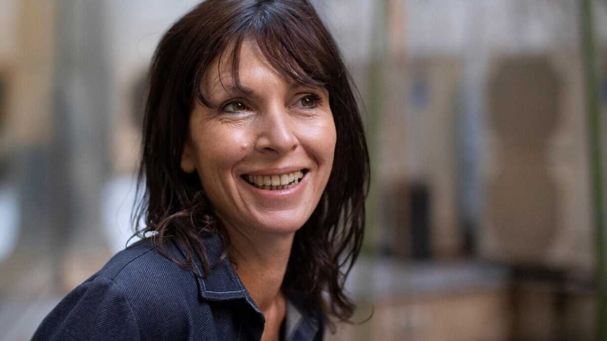 Immagine di Due leggi per due stati: buona madre, donna che scrive. Cusk sul confine