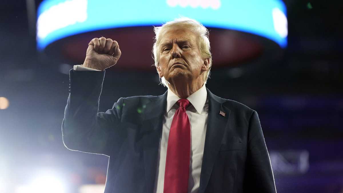 Immagine di Come attecchisce una bugia. Così Trump distorce la realtà di Charleroi