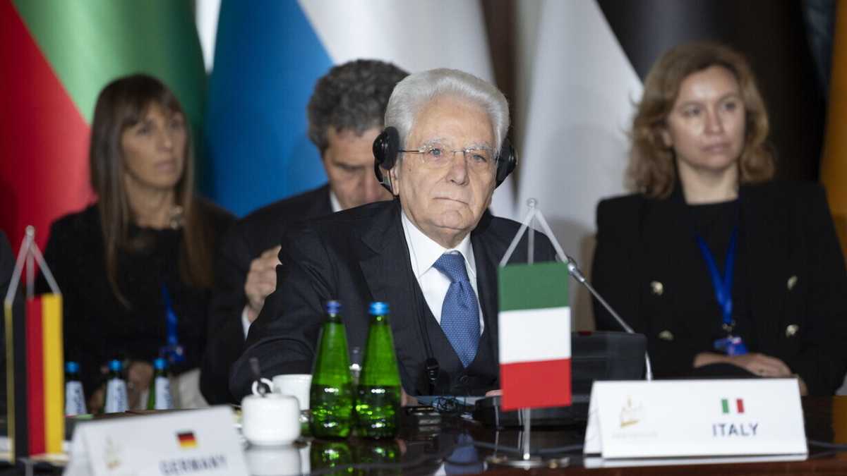 Immagine di L'Ue ha le armi come unico deterrente verso Mosca, dice Mattarella