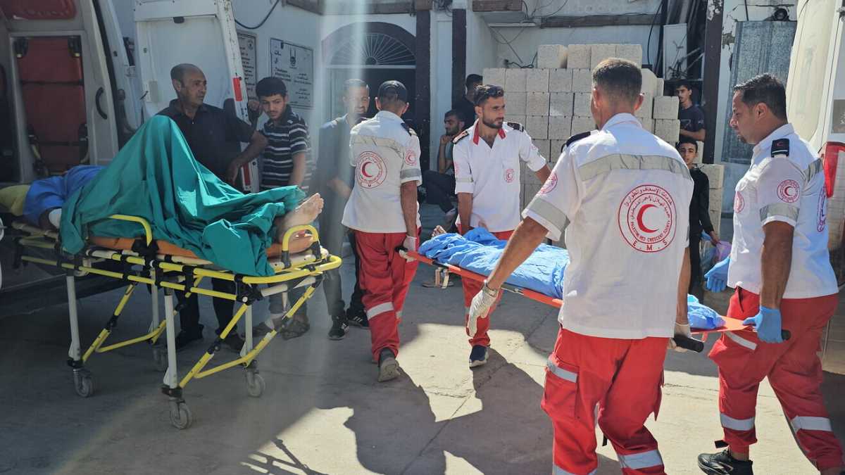 Immagine di Nuovi raid israeliani su Gaza e l'attacco con drone di Hezbollah alla base Golani