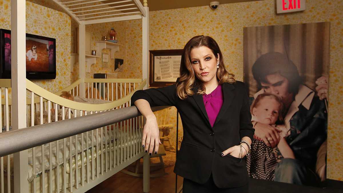 Immagine di La vita di Lisa Marie Presley, istruttiva parabola sui danni dello star system