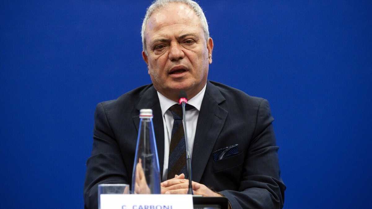 Immagine di Direttore grillino del Tg registra manager Rai a sua insaputa e denuncia l’azienda per demansionamento