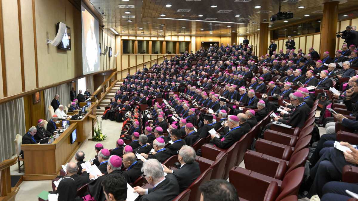 Immagine di La Cei attacca sui centri in Albania: "Prenderemo posizione"