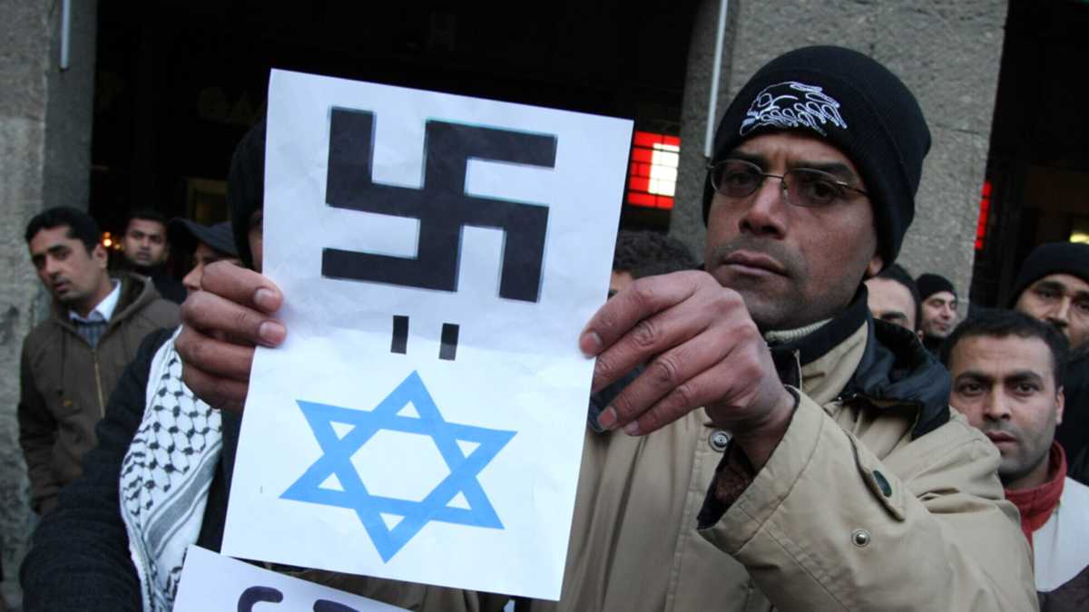 Immagine di Potevano paragonarlo all'Impero ottomano, invece no, Israele è avvicinato alla Germania nazista