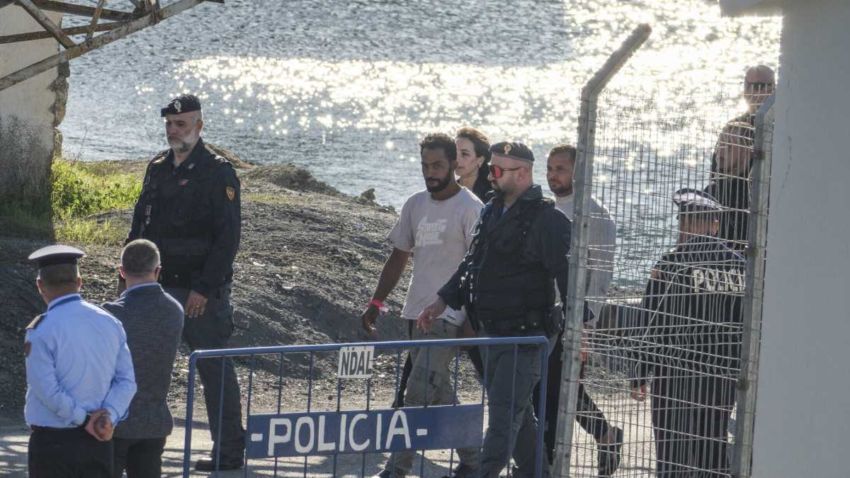 Immagine di I migranti portati in Albania verranno in Italia