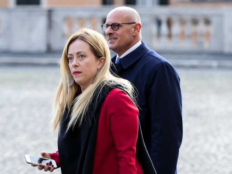 Rampelli e la pace con le sorelle Meloni: così il vecchio zio di FdI non borbotta più