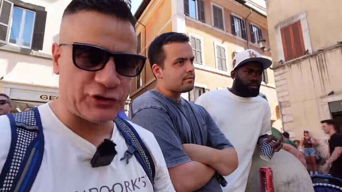 Immagine di I "quartieri criminali" di Simone Cicalone diventano un libro