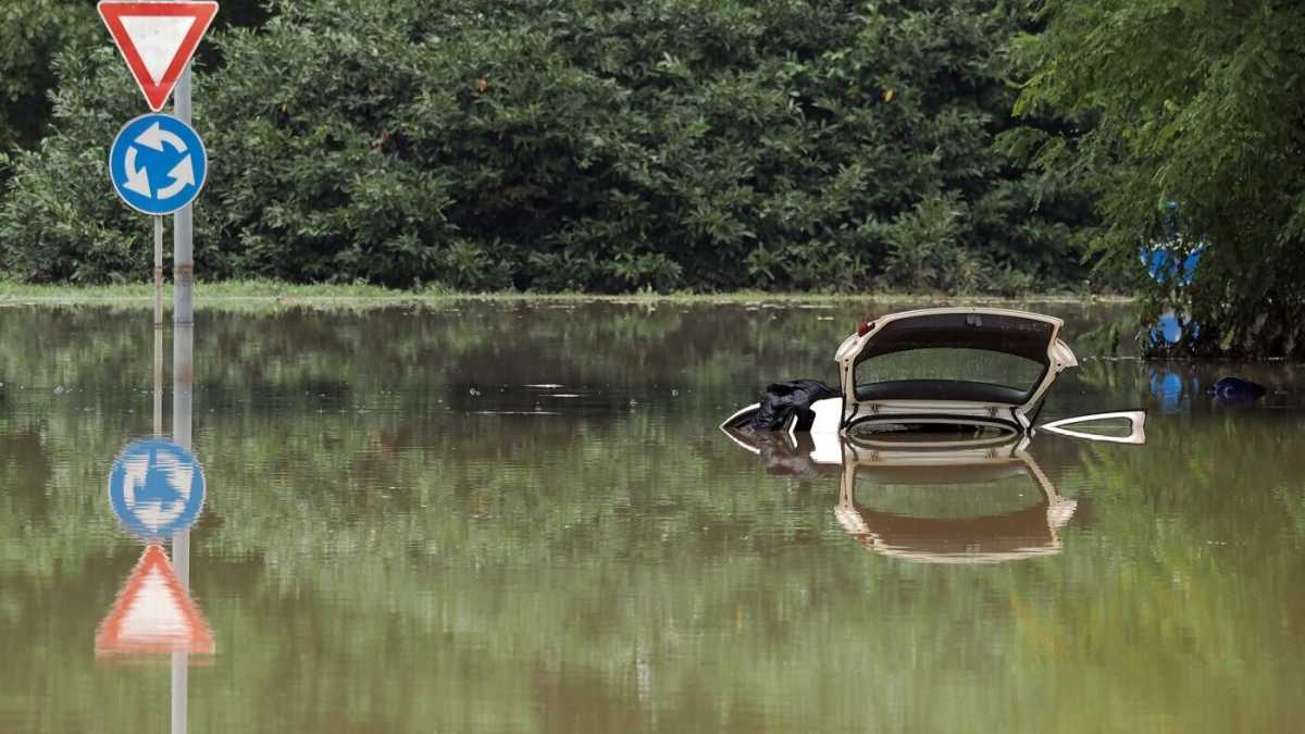 Immagine di Maltempo al nord, l'Emilia-Romagna ancora sott'acqua. Come salvarsi
