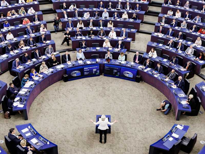 Il Ppe si schiera con Meloni e in Ue boccia l’offensiva della sinistra sul dossier Albania