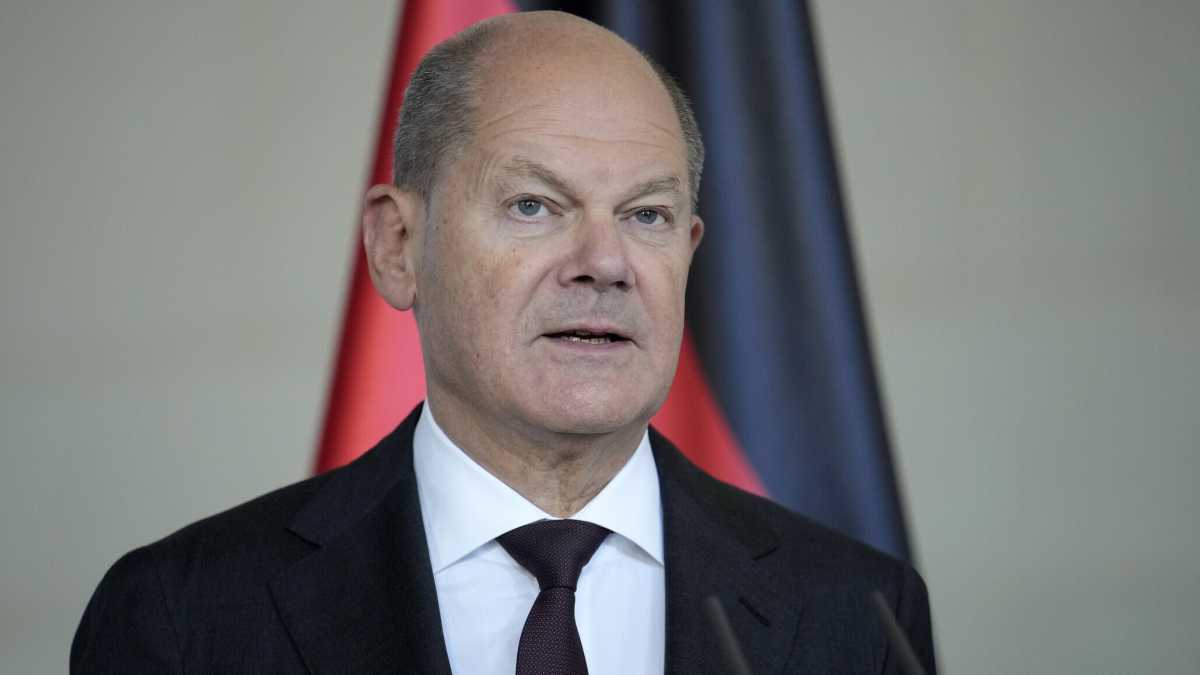 Immagine di Scholz contro l’Ue sugli immigrati