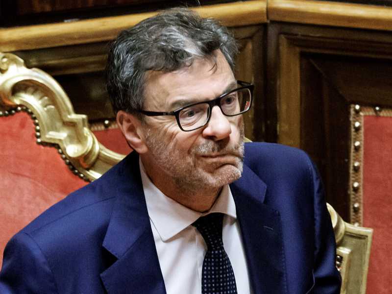Il ministro dell'Economia Giancarlo Giorgetti (foto LaPresse)