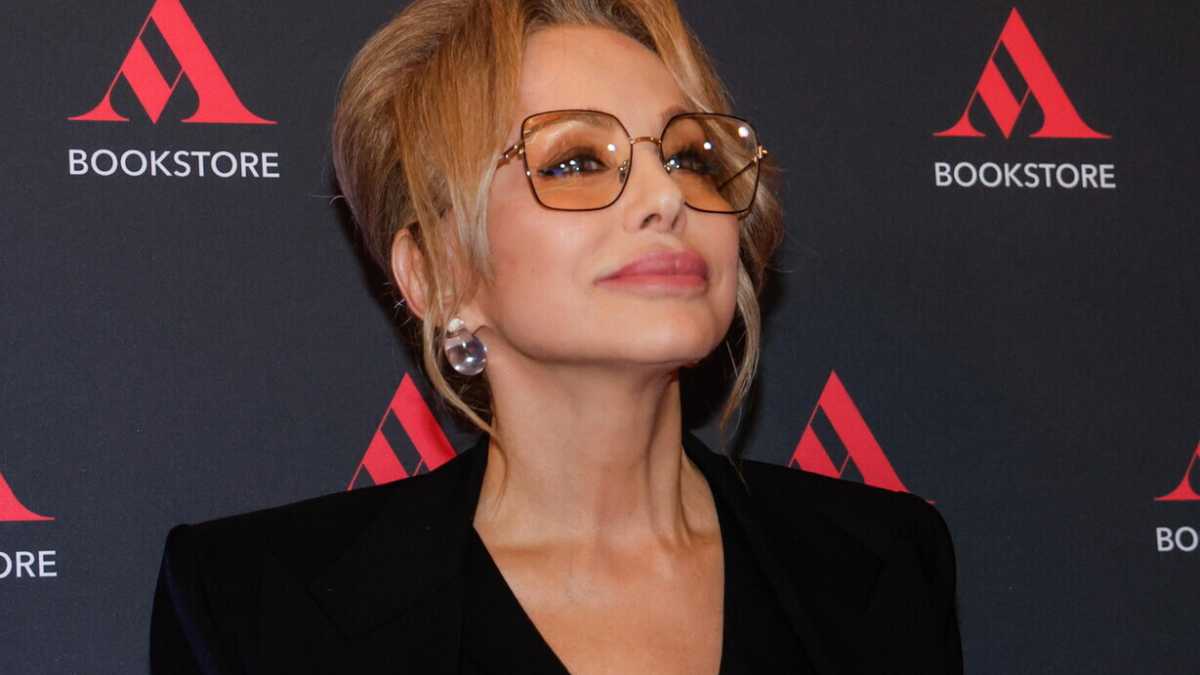 Immagine di Tra spritz e potenti, in libreria con Marina Berlusconi