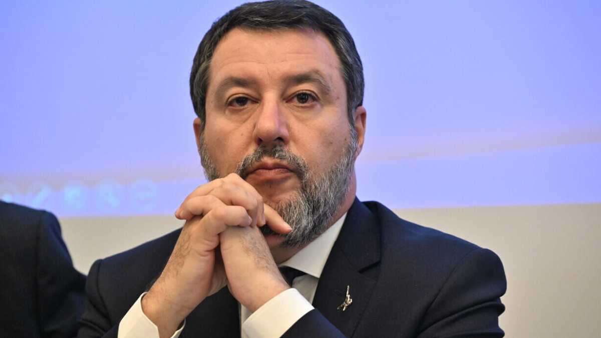 Immagine di La sveglia suona (per Salvini) sul trasporto pubblico locale