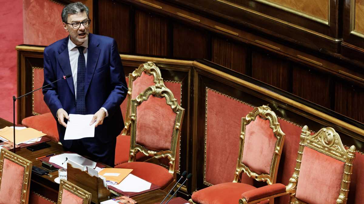 Immagine di Il Dpb è prudente, ma si deve fare di più per ridurre il debito. La lezione del Portogallo