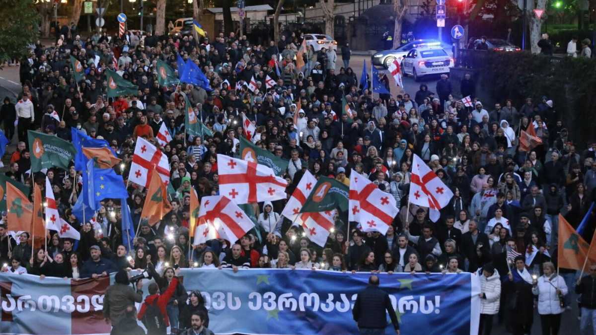 Immagine di In Georgia l’opposizione fa un patto contro i politici ingombranti