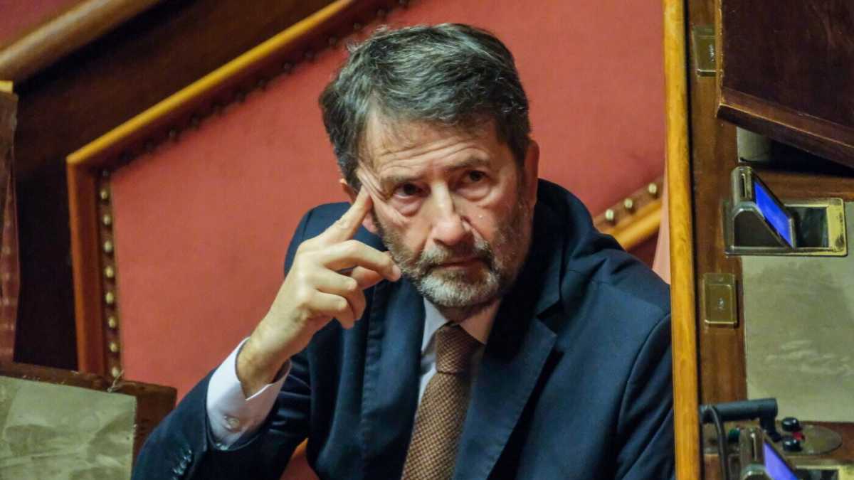 Immagine di La destra non sa manco nominare un capo di gabinetto, rivogliamo Franceschini