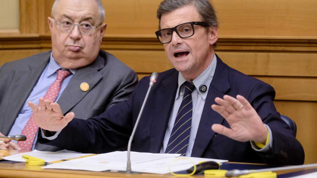 Immagine di Il nucleare in Parlamento: in tre giorni superate le 50 mila firme per la proposta di legge di iniziativa popolare