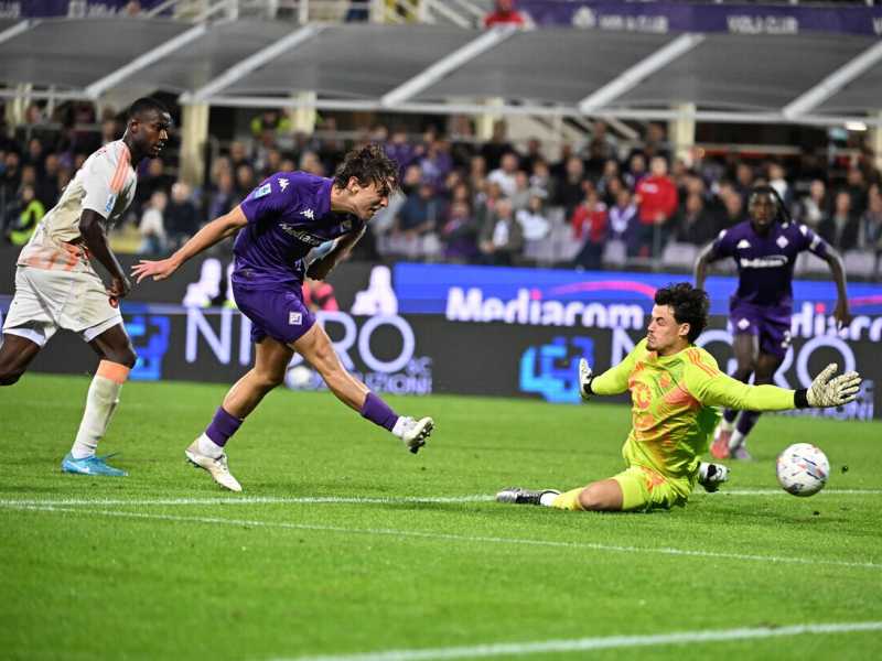 Il gol di Edoardo Bove contro la Roma (foto Ansa)