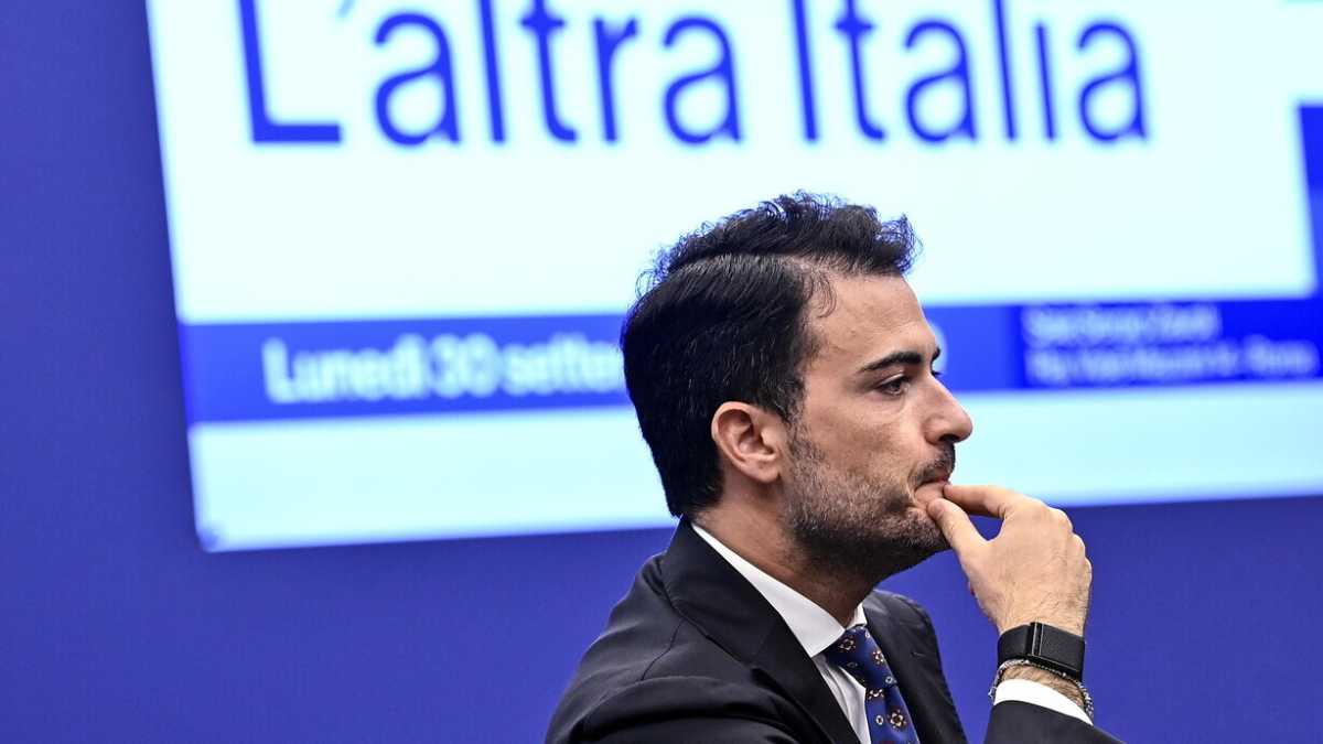 Immagine di La Rai chiude “L’altra Italia” di Monteleone. Un flop. Ancora uno. Meglio le teche