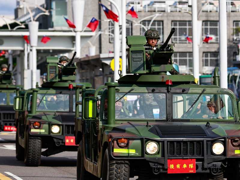 Mosca e Pechino legate contro Kyiv e Taipei. Ora Taiwan vuole potersi difendere da sola