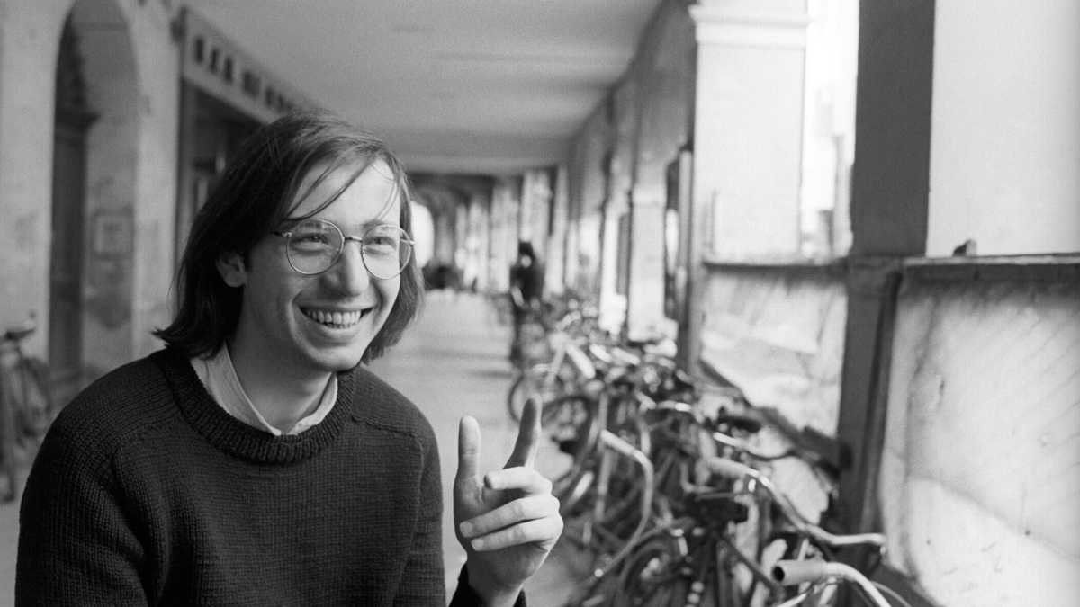 Immagine di Lo spericolato tentativo di portare Tondelli a teatro al Romaeuropa Festival