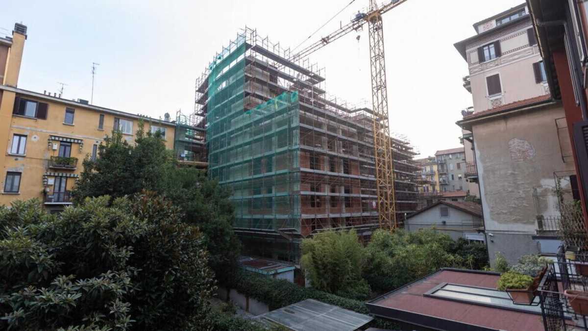 Immagine di Dopo mesi di stallo, è vicino l’accordo sul “salva-Milano” per l’edilizia