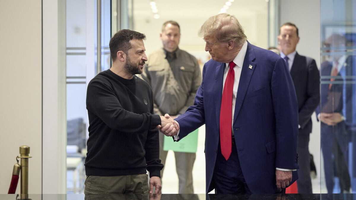 Immagine di Zelensky si congratula con Trump e chiede una pace giusta per l'Ucraina