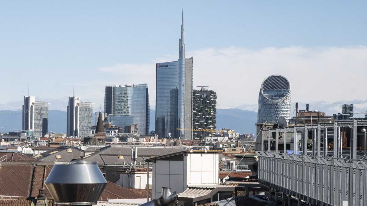 Immagine di Proteggere la politica dalle esondazioni delle procure. Così Milano spiega l’Italia
