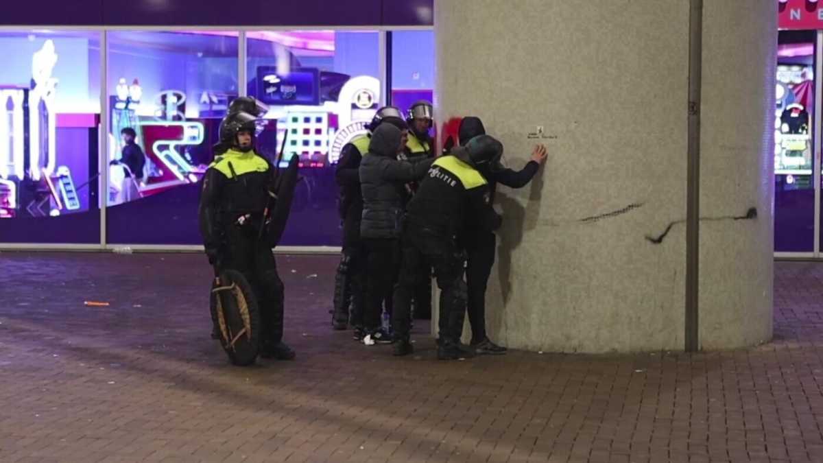 Immagine di Il terrore e un desiderio: fuggire. I racconti dei testimoni dopo la partita Maccabi Tel Aviv contro Ajax