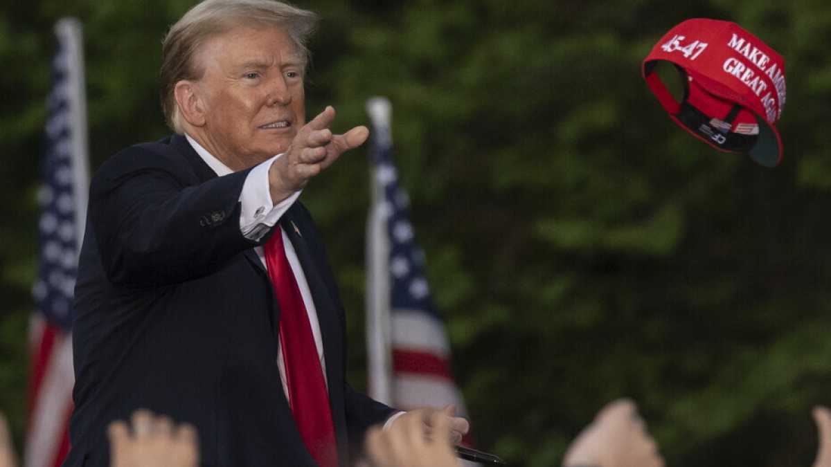 Immagine di I dazi di Trump e il rischio di soffocare l'abbigliamento sostenibile