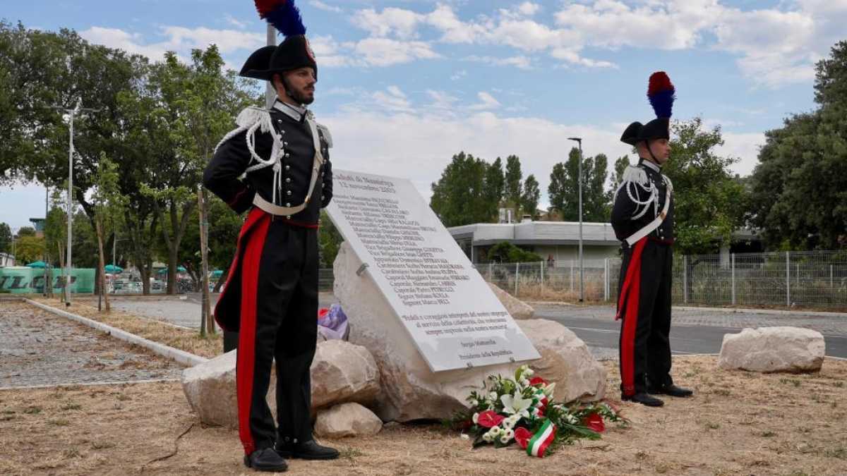 Immagine di La guerra dei riconoscimenti militari tra propaganda politica e leggi. Il caso Nassiriya