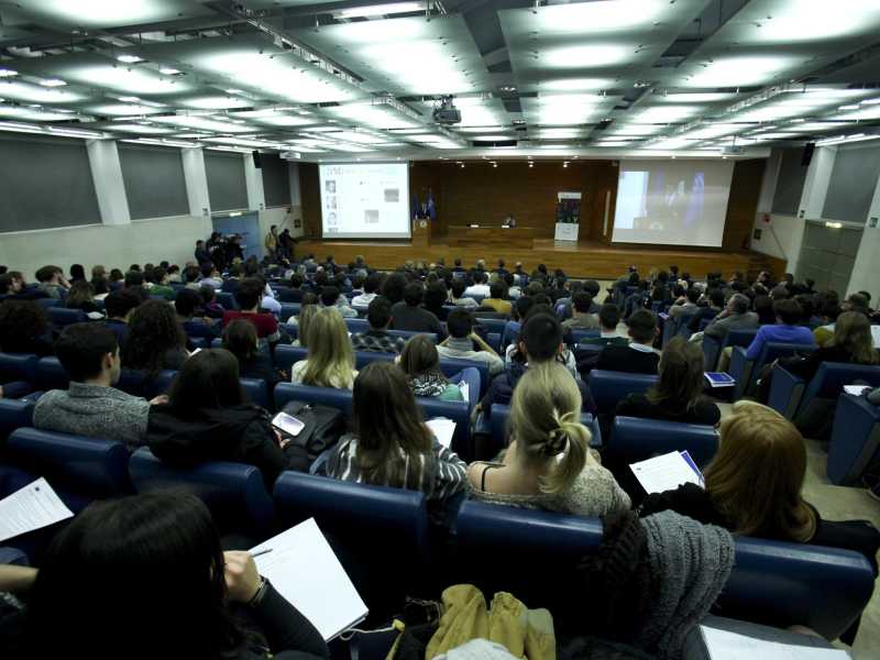 Perché gli atenei italiani non spiccano nelle classifiche internazionali? Idee per l'università