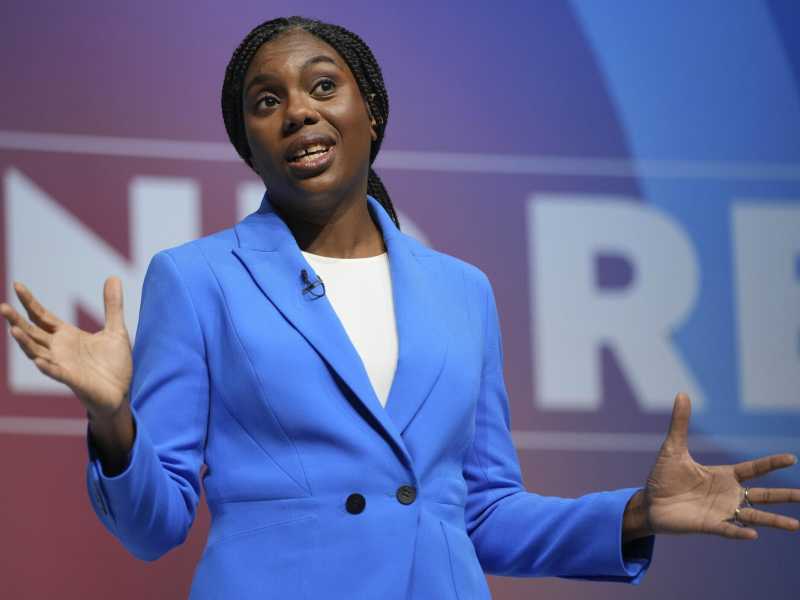 I Tory hanno un problema con Farage, asset trumpiano che vuole mangiarseli